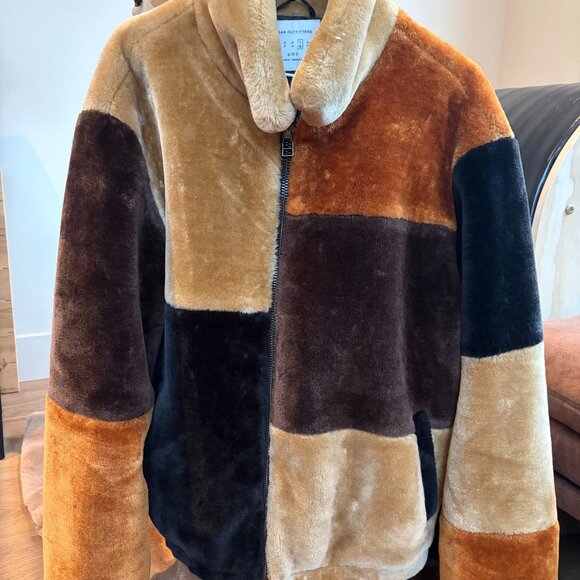 Urban Outfitters Faux Fur Jacket - Picture 2 of 3